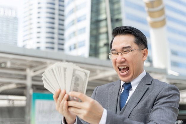 Nếu bạn bè của bạn không nói về tiền, hãy đi tìm bạn mới