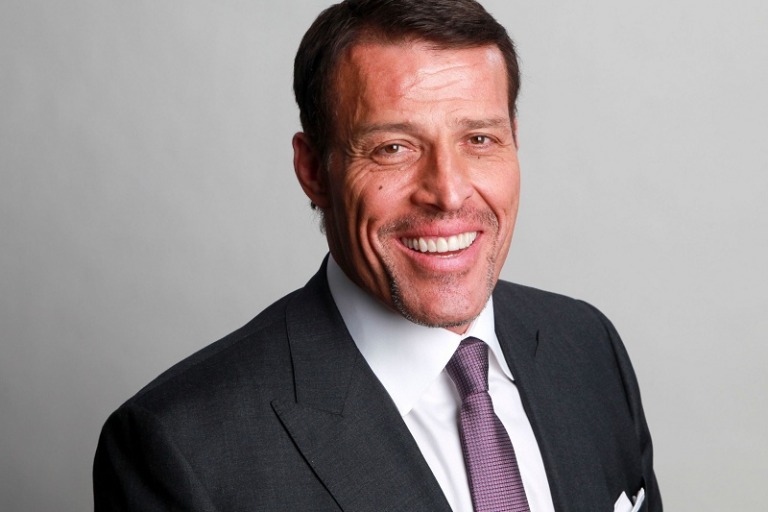 Tony Robbins đã học được những gì từ những tư duy tài chính hàng đầu?