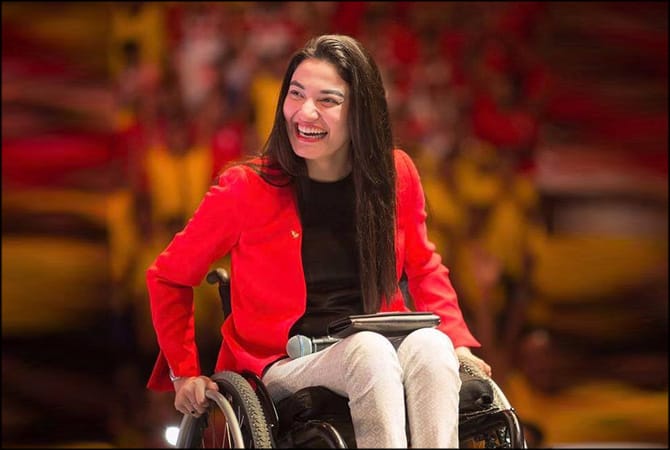 Biến nghịch cảnh thành cơ hội - Muniba Mazari được mệnh danh là Iron Lady, người sắt của Pakistan