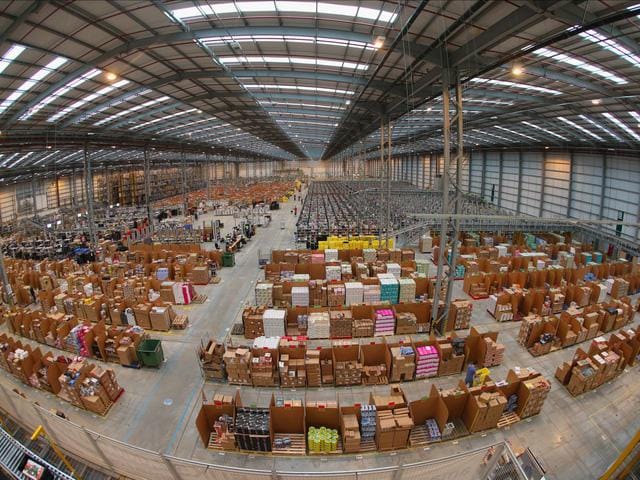 Từ chuyện Việt Nam có những tỷ phú USD công nghiệp đầu tiên: Nếu muốn gia nhập giới siêu giàu, hãy xây dựng cơ nghiệp trong 16 ngành này!