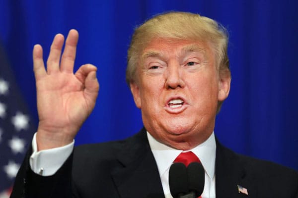 Warren Buffett, Donadl Trump, vay nợ
