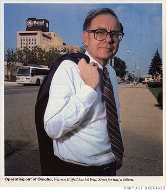 Lý do Warren Buffett đóng cửa quỹ đầu tư đầu tiên dù lợi nhuận đạt gần 60% 