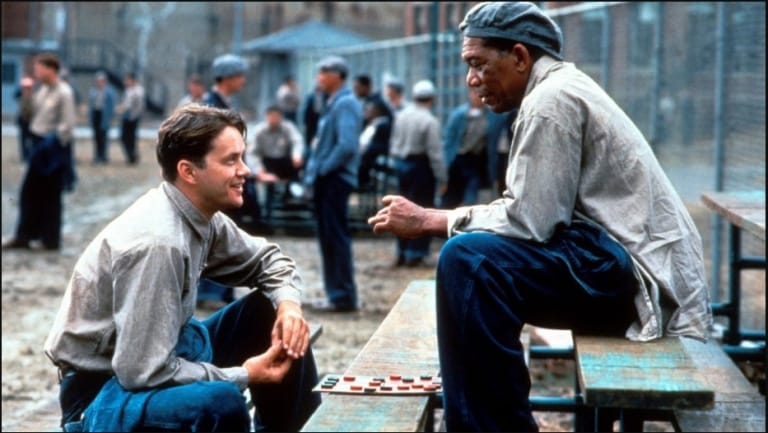 Andy Dufresne(Tim Robbins) và Ellis Boyd "Red" Redding (Morgan Freeman).