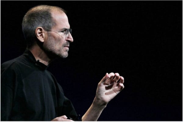 Cuộc đời của Steve Job ngập tràn những câu nói hay nhất mà mọi thế hệ trẻ bây giờ cần phải noi theo và hoc hỏi.