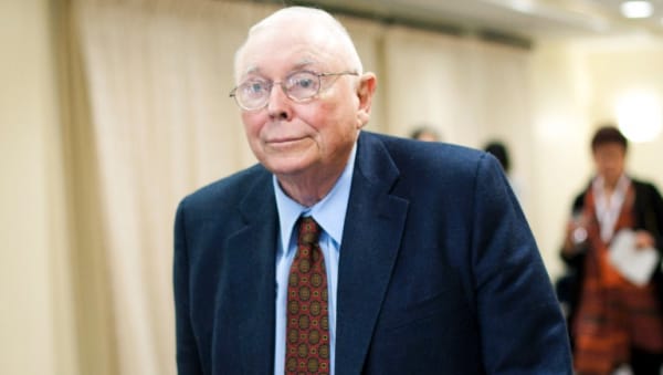 Charlie Munger: Bi kịch cuộc đời và ý chí vươn lên thành huyền thoại sống
