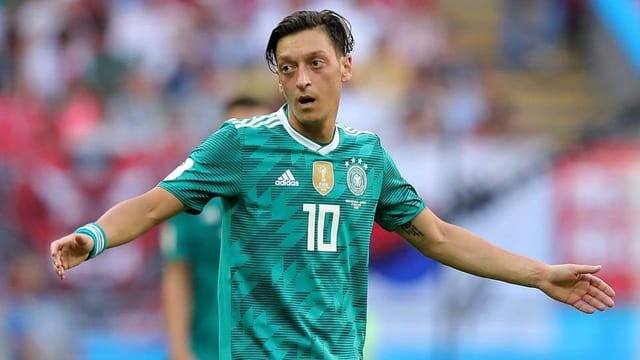 Die Mannschaft, Mesut Özil