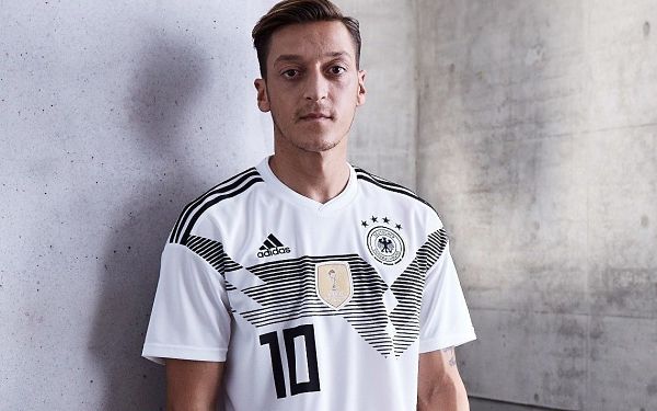 Die Mannschaft, Mesut Özil