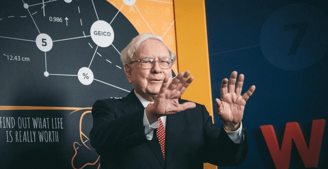 Trong những ngày đầu tiên khởi nghiệp, Buffett đọc 600 – 1.000 trang sách mỗi ngày.