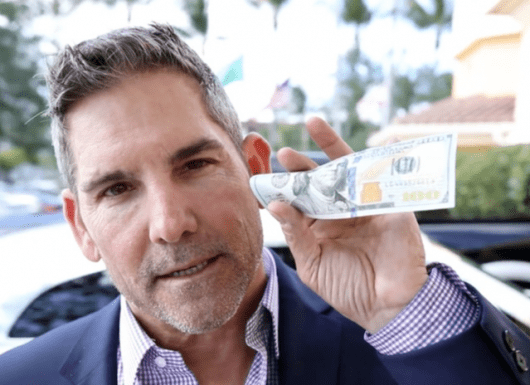 Grant Cardone : Tiết kiệm tiền là vô ích!