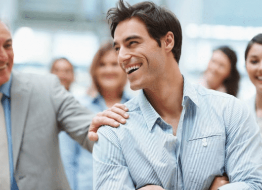 Công nhận những ý tưởng tuyệt vời và công việc tuyệt vời bất cứ khi nào và bất cứ đâu mà bạn nhìn thấy.