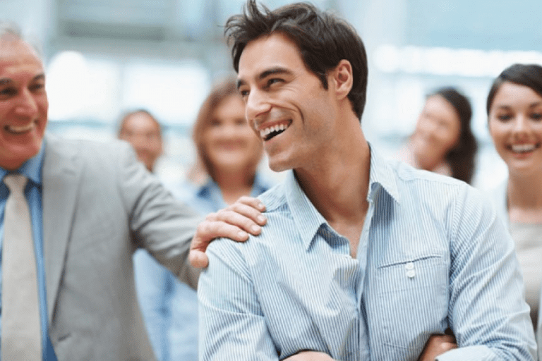 Công nhận những ý tưởng tuyệt vời và công việc tuyệt vời bất cứ khi nào và bất cứ đâu mà bạn nhìn thấy.