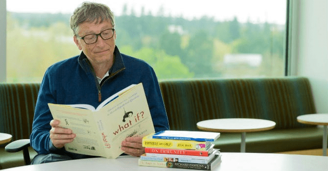 Bill Gates - Đọc sách 1 tiếng mỗi ngàyBill Gates - Đọc sách 1 tiếng mỗi ngày