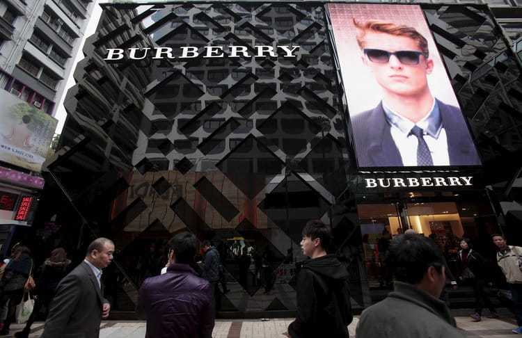 Burberry Hồng Kông
