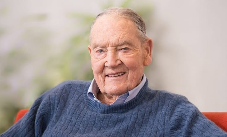 Nhà sáng lập Tập đoàn đầu tư Vanguard Group, John C. Bogle.