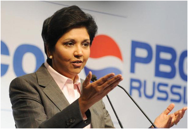 Ngày 1-10-2006 là một dấu mốc quan trọng trong cuộc đời của Nooyi, khi bà lên nhậm chức CEO Pepsi