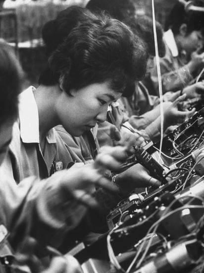 Konosuke Matsushita: "vua nợ" Nhật Bản trước khi sáng lập Panasonic, chấp nhận thua lỗ thay vì sa thải nhân viên!