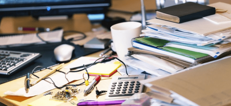 Ảnh hưởng từ việc có một cái bàn không ngăn nắp