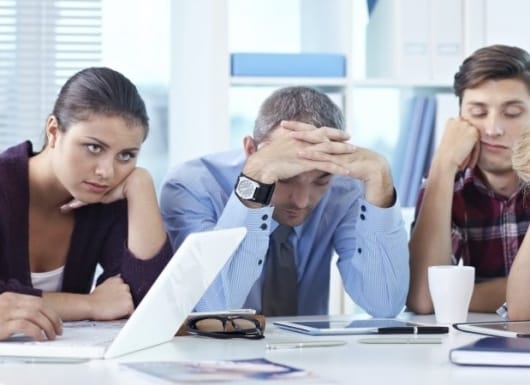 Có nên bám trụ công việc mình ghét