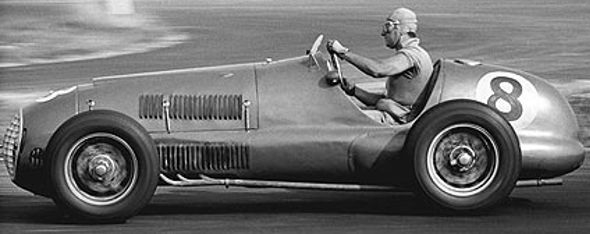 V12 125S