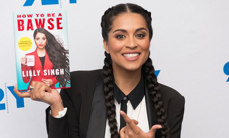 Ngoài làm Youtuber, Lilly Singh còn làm giàu nhờ viết sách