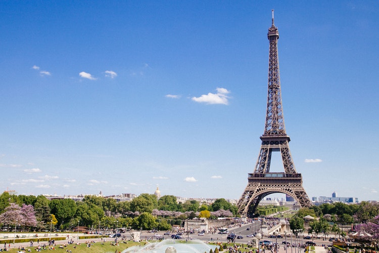 tháp Eiffel