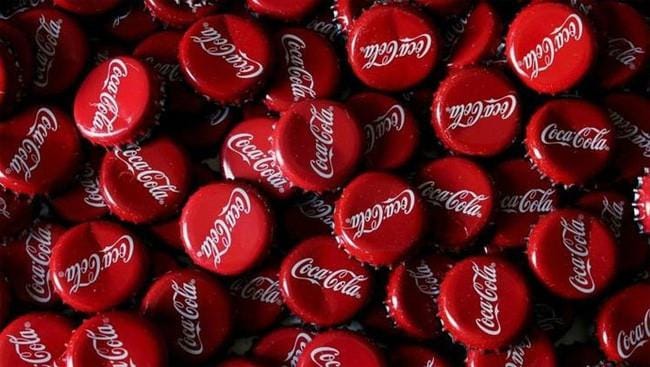 Những mẫu quảng cáo đầy tính sáng tạo của Coca cola qua các năm
