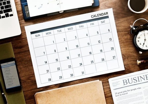 lên lịch đọc sách cho trẻ