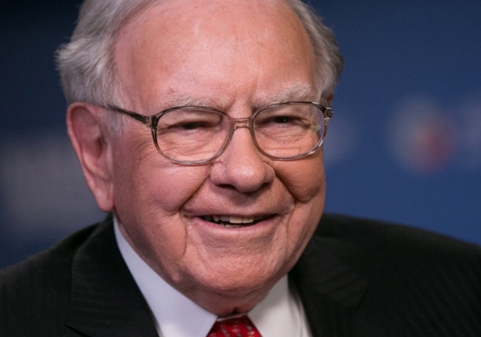 Warren Buffett và những người thành đạt ra quyết định dựa trên 2 nguyên tắc này