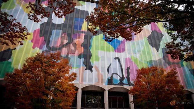 Một tòa nhà ở khu vực Crystal City tại Arlington, Virginia được cho là trụ sở thứ hai của Amazon