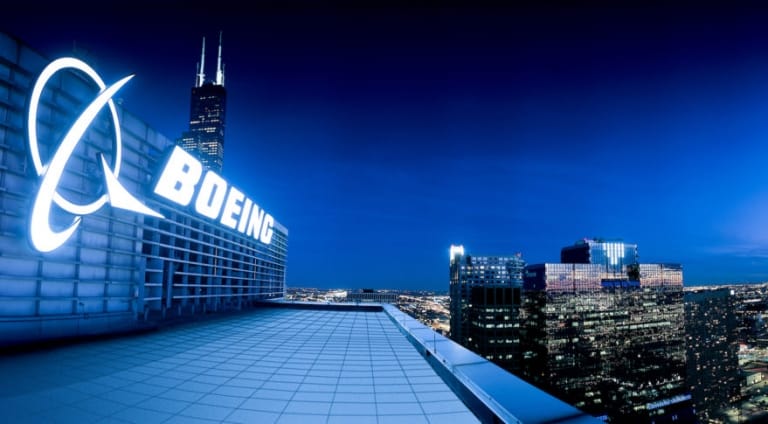 sau nhiều lần liên lạc, Boeing đã cho ông những "đầu mối" cho kế hoạch kinh doanh của mình