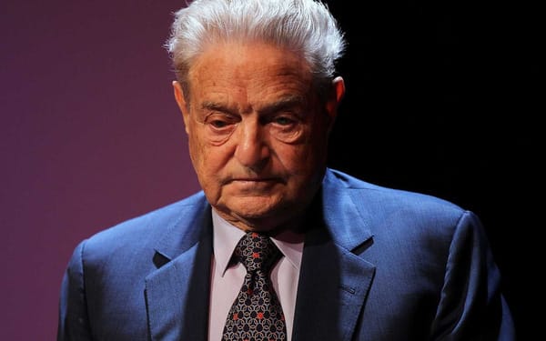 George Soros: Từ đứa trẻ chạy trốn phát xít Đức, lớn lên từ đáy xã hội đến ông vua đầu cơ mạo hiểm kiếm 1 tỷ USD trong 24 giờ