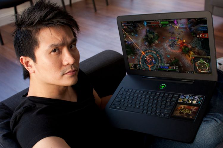 Tỷ phú tự thân Min-Liang Tan, người sáng lập kiêm CEO của Razer