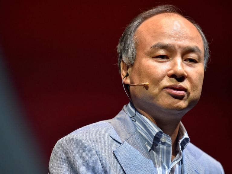 Những điều ít biết về tỷ phú "liều ăn nhiều" của SoftBank