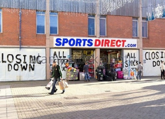 Những trò ma quái: Sports Direct và chuỗi giảm giá không hồi kết