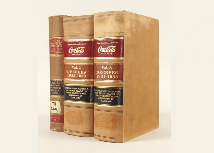 Phòng thủ thương hiệu: Coca Cola và chiêu Hư trương thanh thế