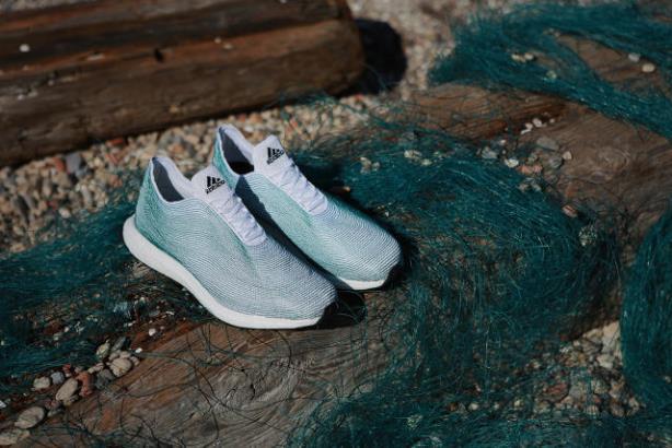 Adidas và lời thề ‘chỉ sử dụng nhựa tái chế cho tất cả sản phẩm vào năm 2024’