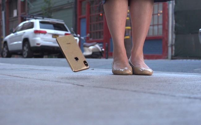 iPhone trên đà "thất sủng", Apple tìm thấy một con đường khác