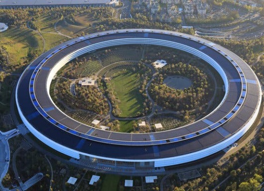 Jony Ive hé lộ bí mật cho thấy trụ sở 5 tỷ USD của Apple thực sự là một con tàu vũ trụ
