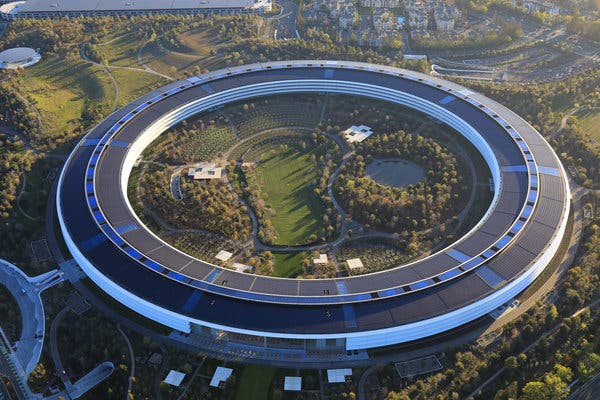 Jony Ive hé lộ bí mật cho thấy trụ sở 5 tỷ USD của Apple thực sự là một con tàu vũ trụ