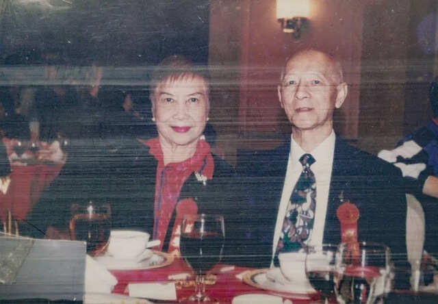 “Bà ngoại gân" nhất Hong Kong: 96 tuổi trở thành người mẫu nổi tiếng và cách sống “hãy là chính mình” đáng học hỏi