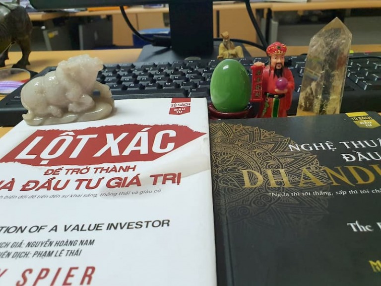 Review sách Lột xác để trở thành nhà đầu tư giá trị & Nghệ thuật đầu tư Dhandho