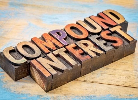 Sức mạnh của lãi kép: 1 triệu USD và 0.01 USD nhân đôi trong 30 ngày, bạn chọn khoản nào?