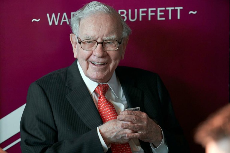 Warren Buffett - Cần IQ bao nhiêu để đầu tư thành công?