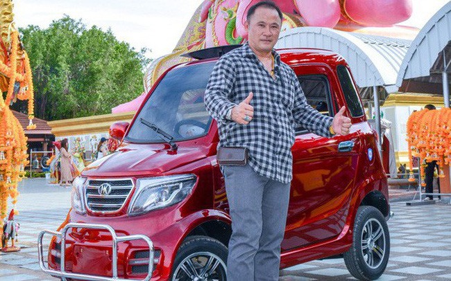 Cộng đồng mạng 'phát sốt' với chiếc ô tô điện ‘xịn xò’ chở được 2-3 người: Vừa không phải hít bụi mịn vừa thân thiện với môi trường lại có giá chỉ 75 triệu đồng bằng một chiếc xe máy!