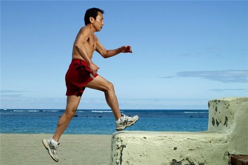 Chạy bộ 10km mỗi ngày, cuộc sống của tôi hoàn toàn thay đổi: Minh mẫn, sáng tạo và thành công hơn!