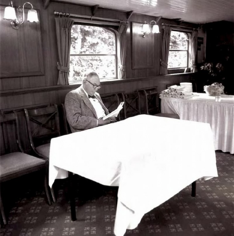 Charlie Munger - Muốn thành công hãy bước từng bước một