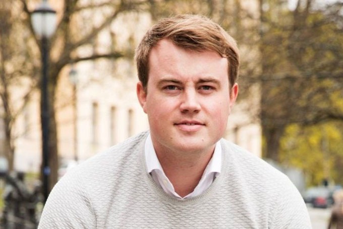 Mathias Mikkelsen - Triệu phú ngủ 3 tháng trong tủ để khởi nghiệp Mathias Mikkelsen - Triệu phú ngủ 3 tháng trong tủ để khởi nghiệp