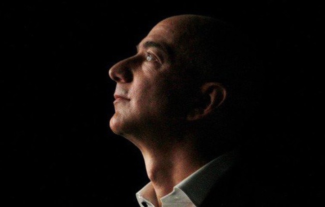 Tuổi thơ quan trọng ra sao với sự thành công của Jeff Bezos ?