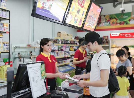 5 yếu tố khuyến khích khách hàng bước vào cửa hàng mua sắm tại Việt Nam