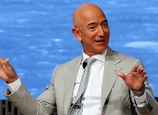 Cách Jeff Bezos lắng nghe ý kiến của nhân viên